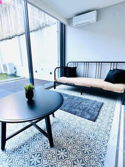 Lisbon Marques De Pombal Top Flat Great Locations City Center B Exterior photo