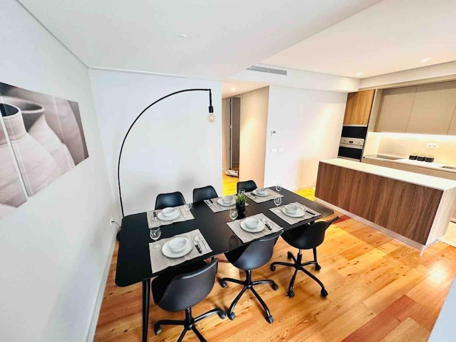Lisbon Marques De Pombal Top Flat Great Locations City Center B Exterior photo
