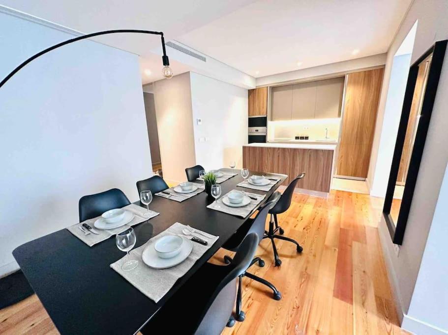 Lisbon Marques De Pombal Top Flat Great Locations City Center B Exterior photo